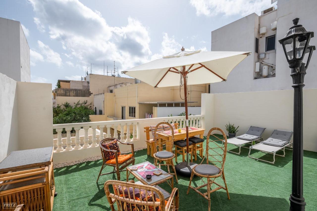 Close To Airport - Private Room With Private Bathroom Adults Only Gudja Exterior foto